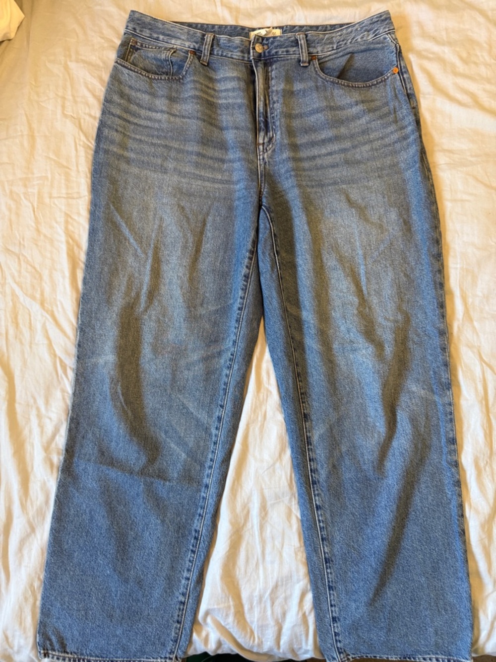 Classic High-Rise Women’s Jeans - Blue